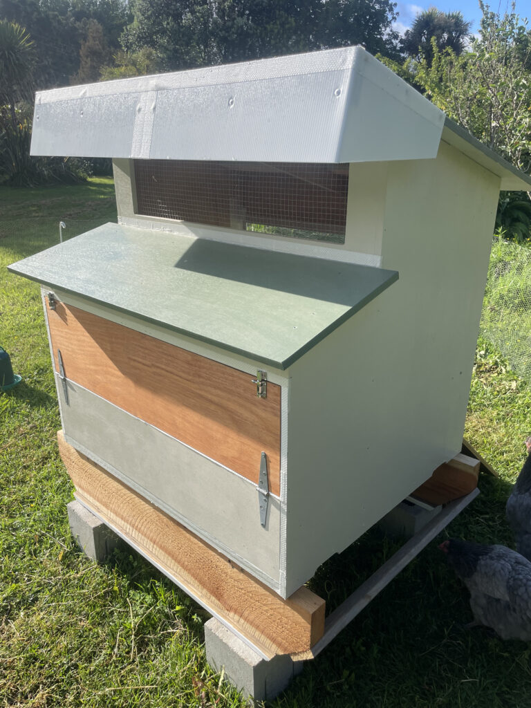 Back view - nesting & ventilation